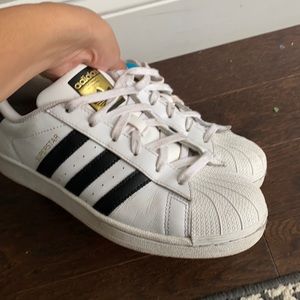 Adidas superstar